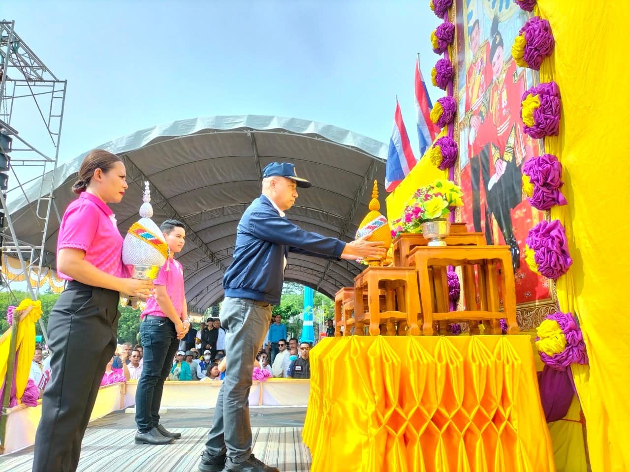 พิธีเปิดโครงการแข่งขันกีฬาสี่วัยตำบลกรูดสัมพันธ์ประจำปี พ.ศ. 2566