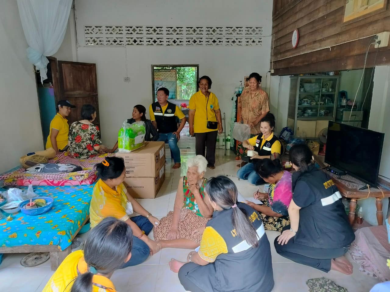 ลงพื้นที่สนับสนุนผ้าอ้อมผู้ใหญ่ #ภายใต้โครงการสนับสนุนผ้าอ้อมผู้ใหญ่ แผ่นรองซับ การขับถ่าย และผ้าอ้อมทางเลือกให้แก่บุคคลที่มีภาวะพึ่งพิง