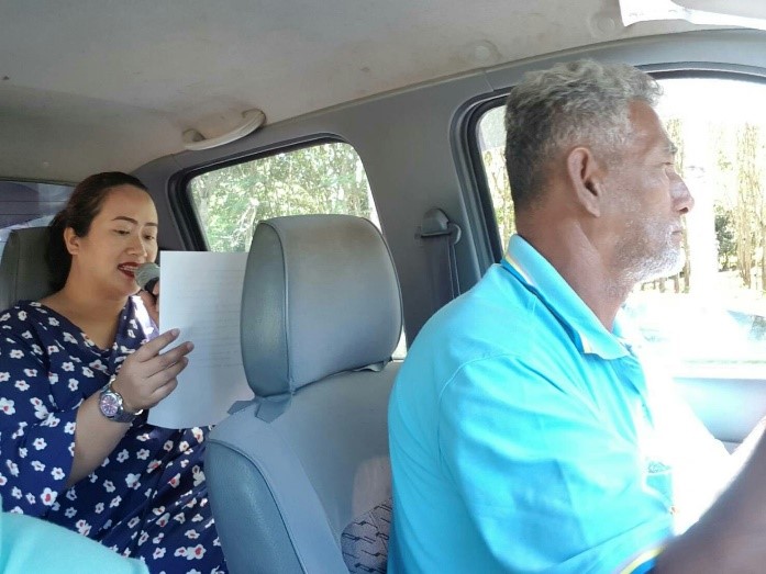 ประชาสัมพันธ์ประชาชนในพื้นที่ตำบลกรูด  สร้างความเข้าใจแนวทางการกำจัดขยะตามแนวคิด ชุมชนไร้ถัง  และประชาสัมพันธ์จุดรวมขยะที่ได้รับการคัดแยกแล้วของแต่ละหมู่บ้านและกำหนดวันและเวลาดำเนินการเก็บขยะที่คัดแยกแล้วจากจุดรวบรวมของชุมชนและ ประสัมพันธ์ให้ทราบโดยทั่วกัน 
